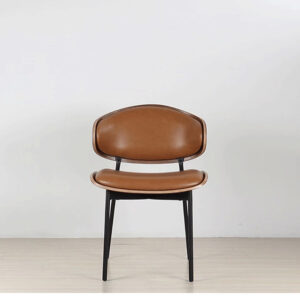 chaise moderne en simili cuir