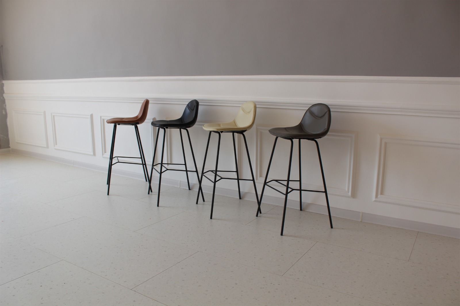 chaise moderne velours pieds métalliques chaise moderne velours pieds métalliques